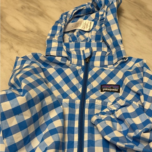 Patagonia boys coat blue white plaid print button up hood light coat 2T - Picture 2 of 2